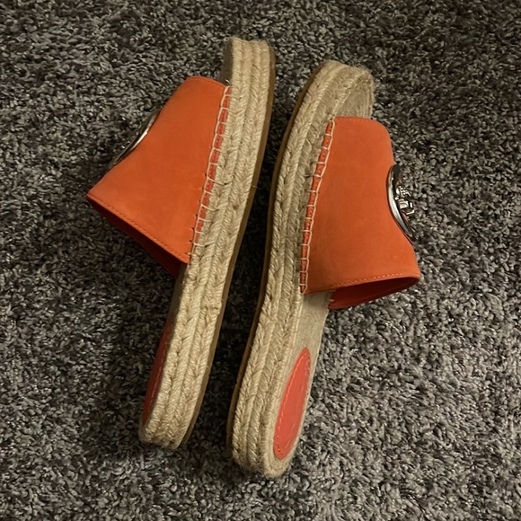 COACH SUEDE SHOES 💕SALE - Picture 4 of 8